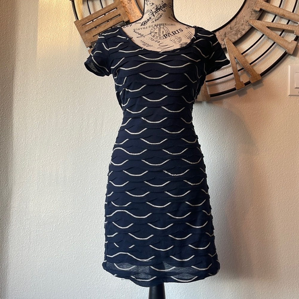 Max Edition Blue and white ruffled dress